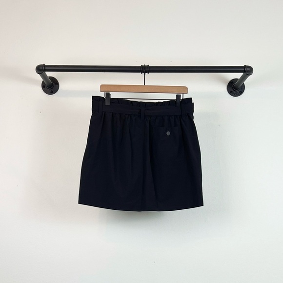 Athleta Skyline Tie Waist Paperbag Pocket Skort Skirt Black - Picture 5 of 8